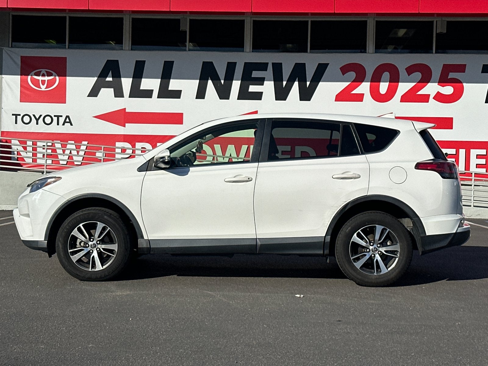 Used 2017 Toyota RAV4 XLE with VIN JTMWFREV2HJ149985 for sale in Lemon Grove, CA