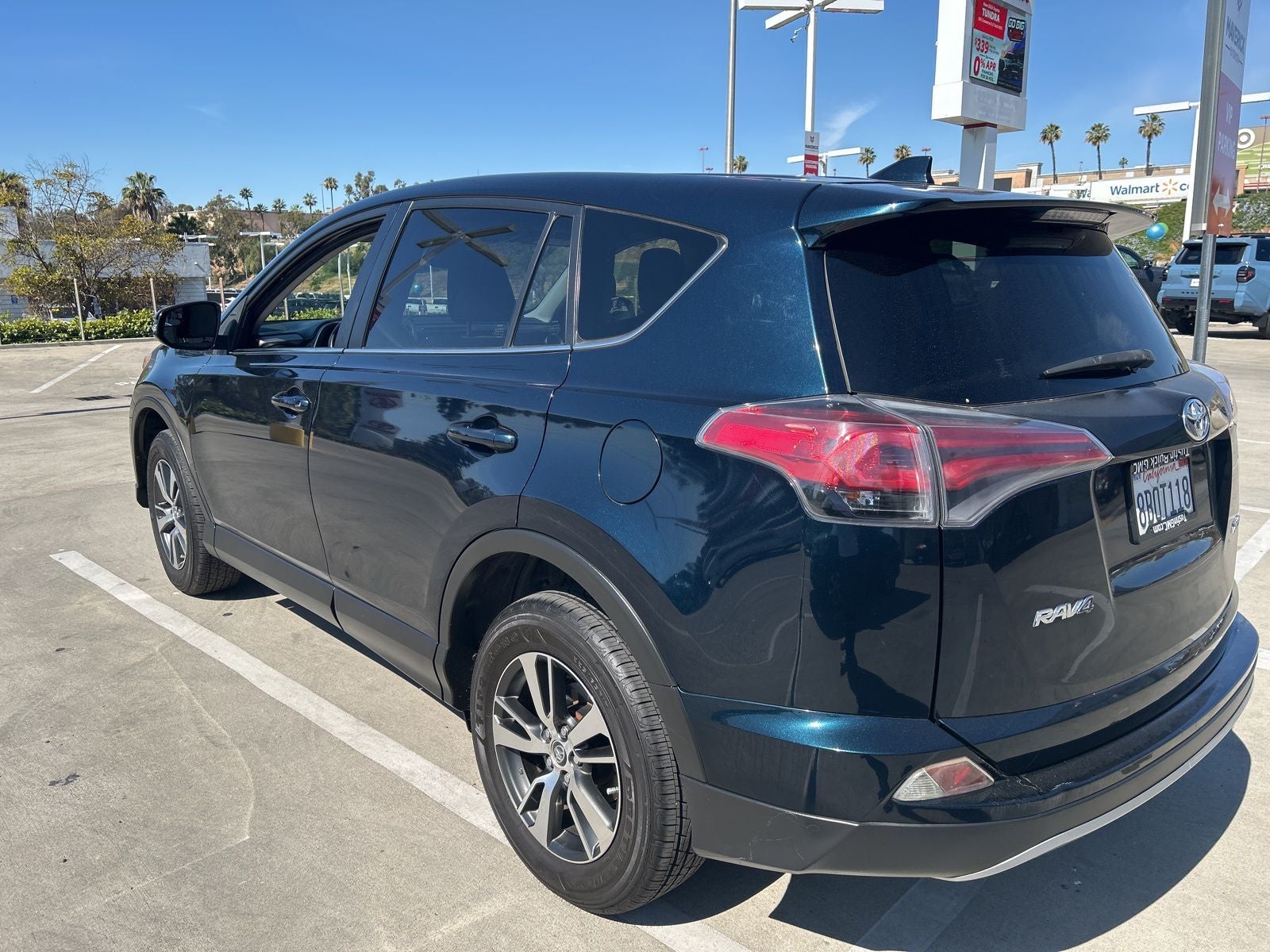 2018 Toyota RAV4 XLE