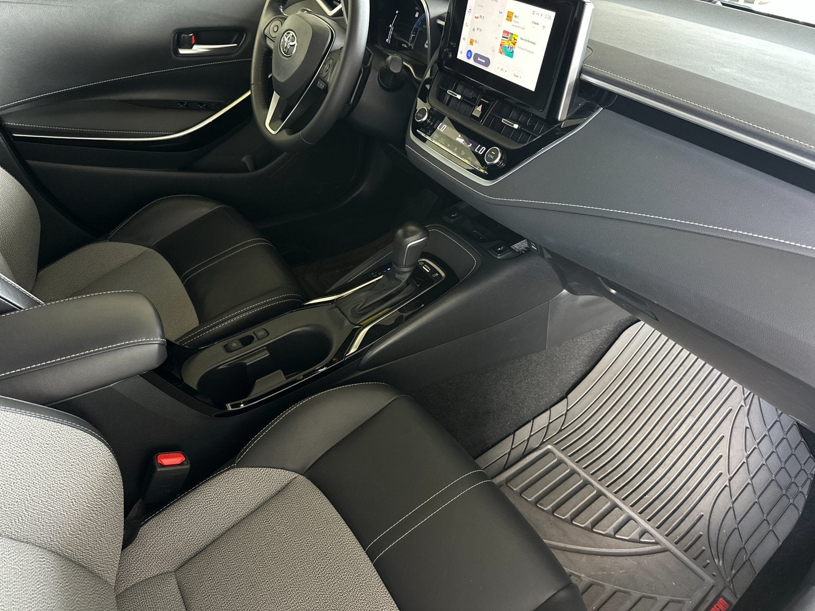 2023 Toyota Corolla Hatchback XSE