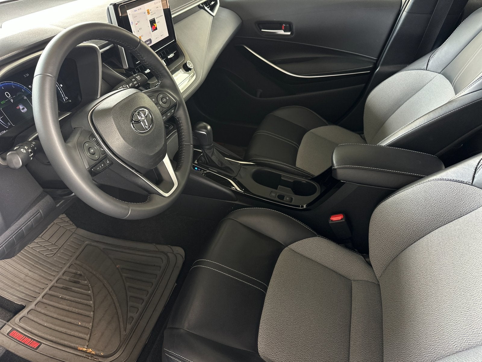 2023 Toyota Corolla Hatchback XSE