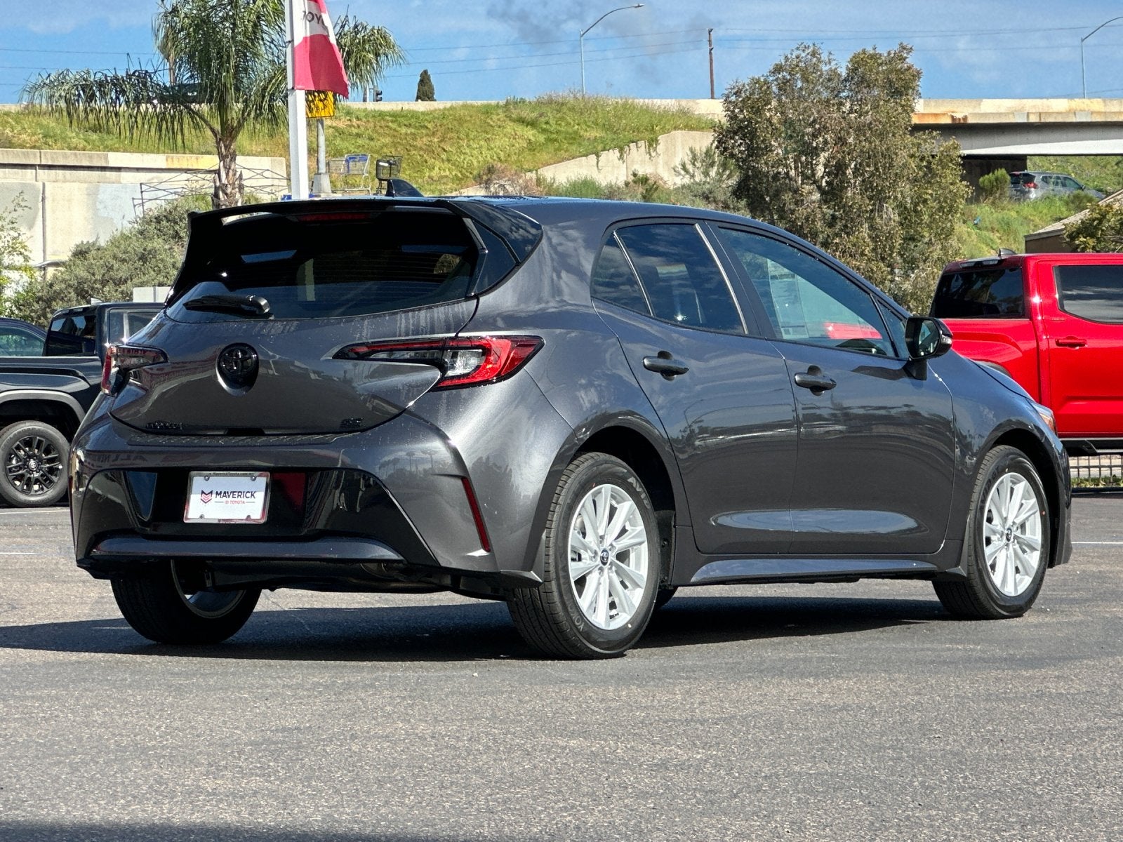 2026 Toyota Corolla Hatchback SE