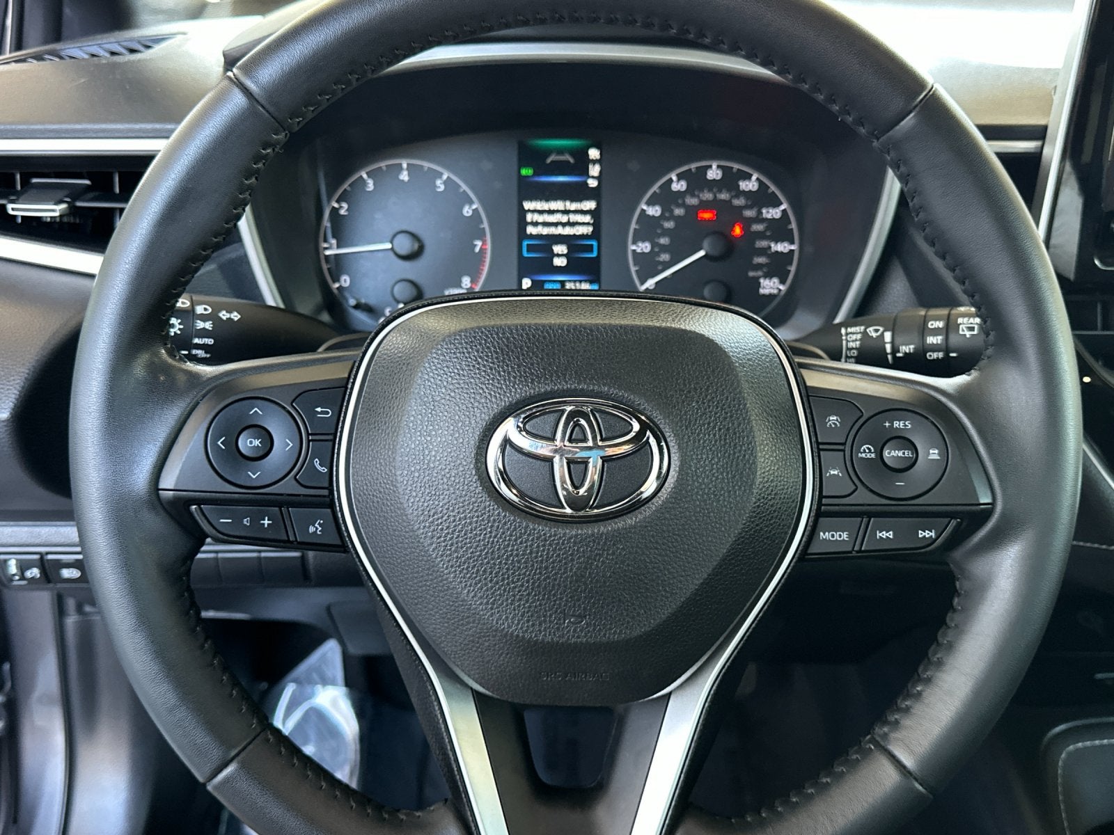 2024 Toyota Corolla Hatchback SE