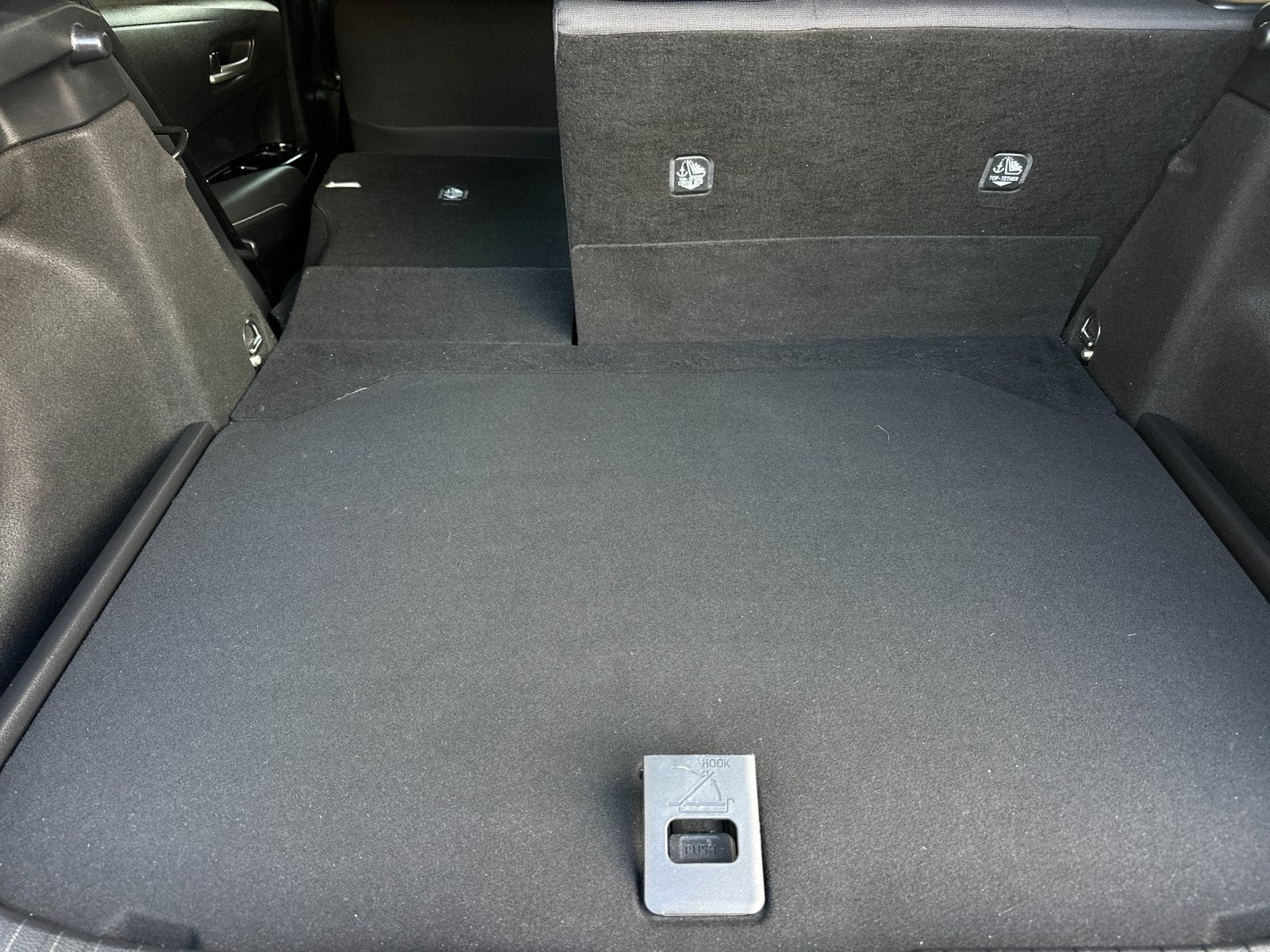 2024 Toyota Corolla Hatchback SE