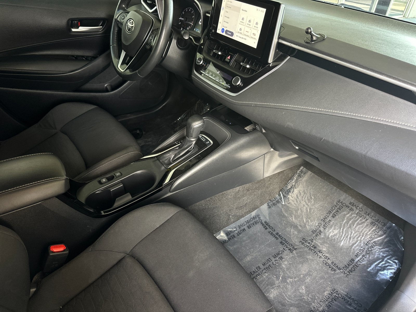 2024 Toyota Corolla Hatchback SE