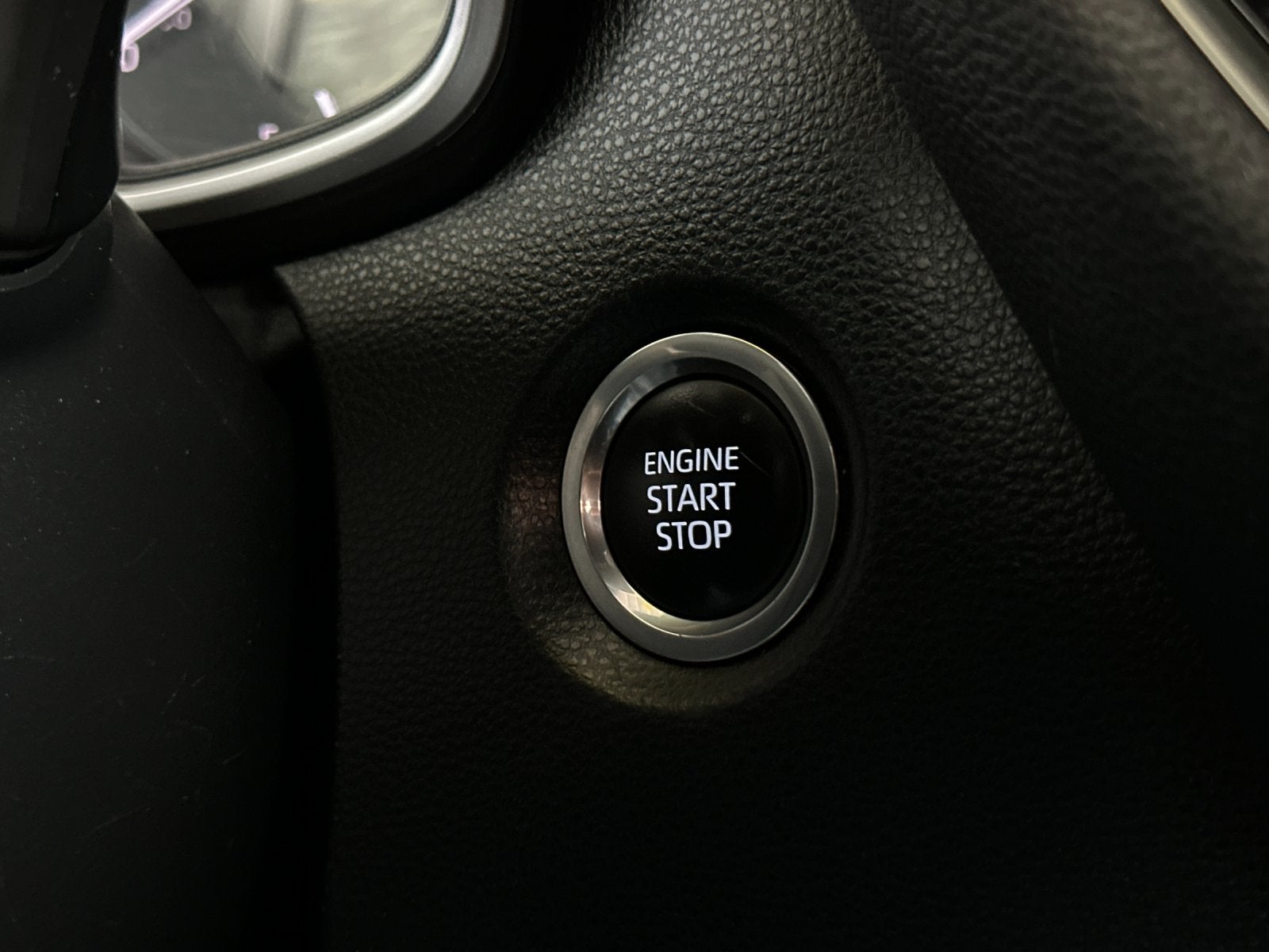 2024 Toyota Corolla Hatchback SE