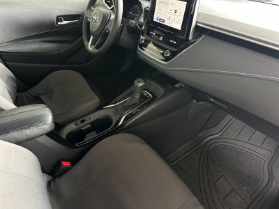 2025 Toyota Corolla Hatchback SE