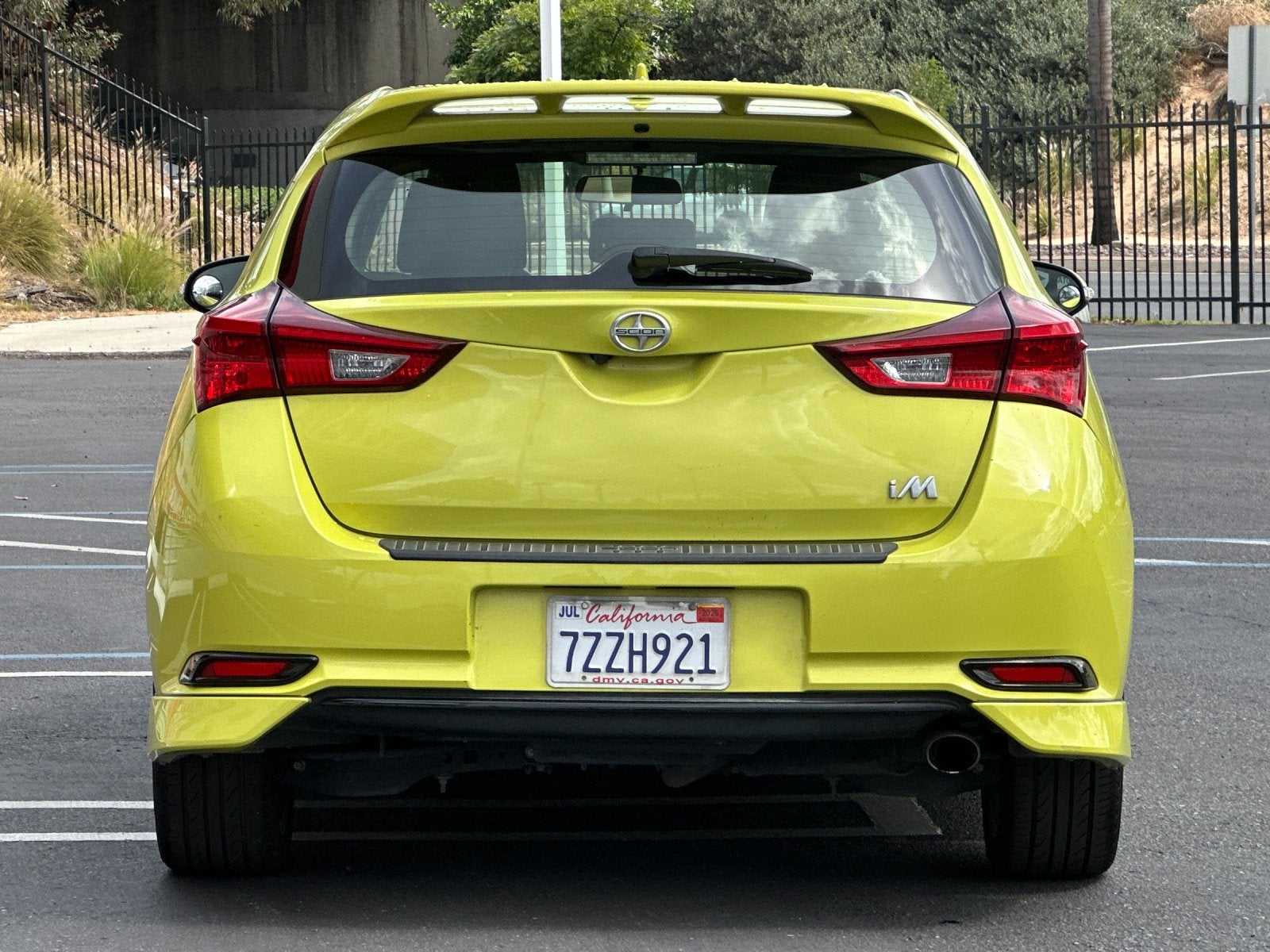 2016 Scion iM Base