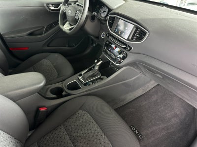 2017 Hyundai Ioniq Hybrid Blue