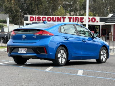 2017 Hyundai Ioniq Hybrid Blue