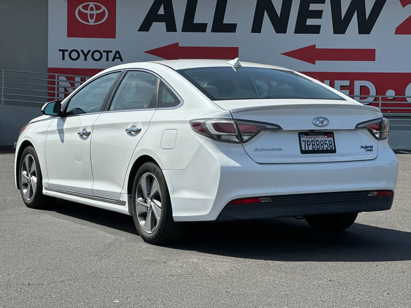 2016 Hyundai Sonata Hybrid Limited