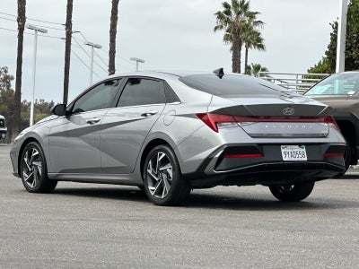 2025 Hyundai Elantra Hybrid Limited