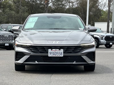 2025 Hyundai Elantra Hybrid Limited