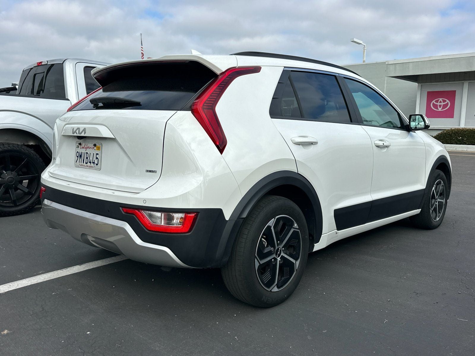 2024 Kia Niro EX