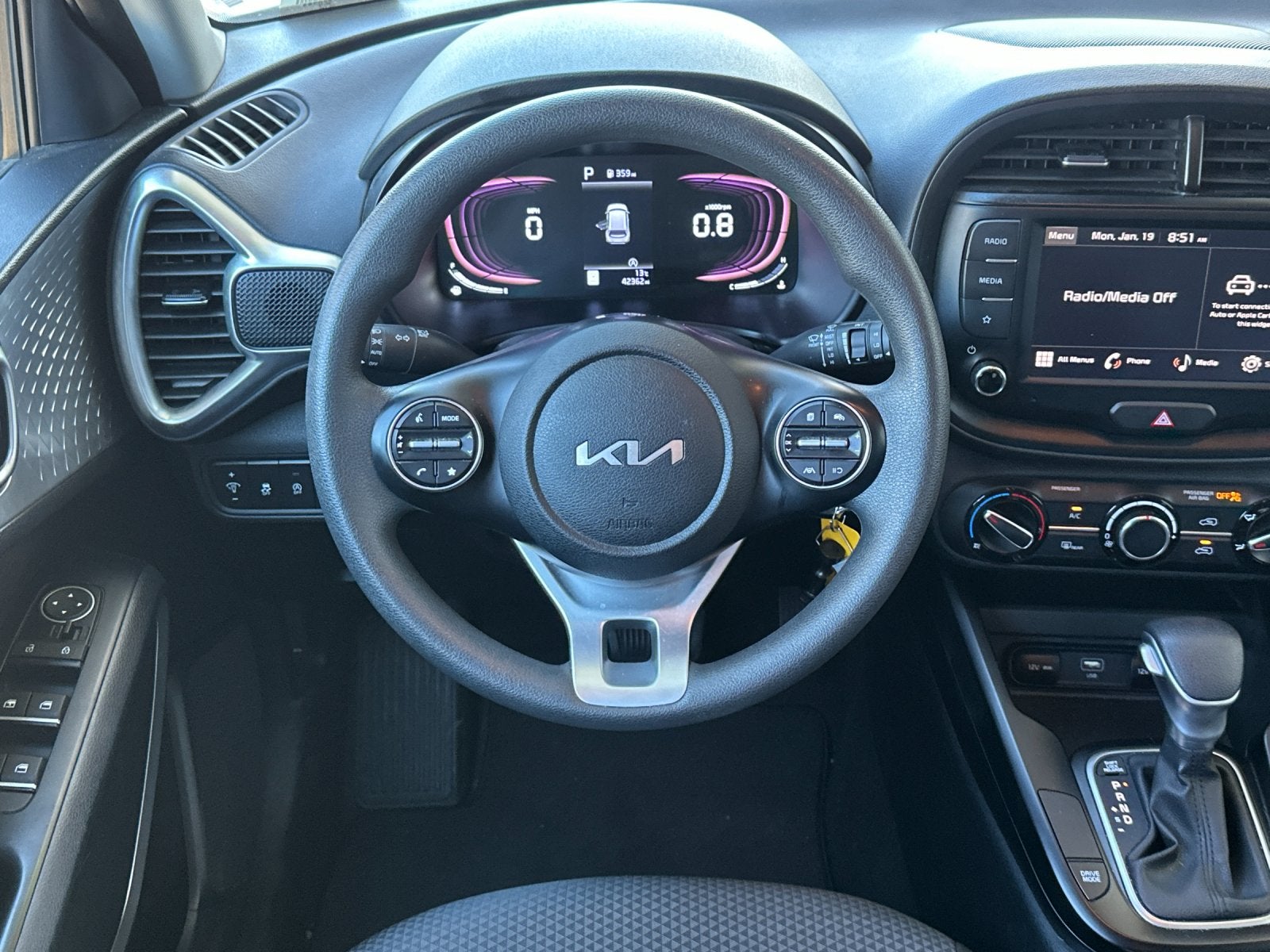 2024 Kia Soul LX