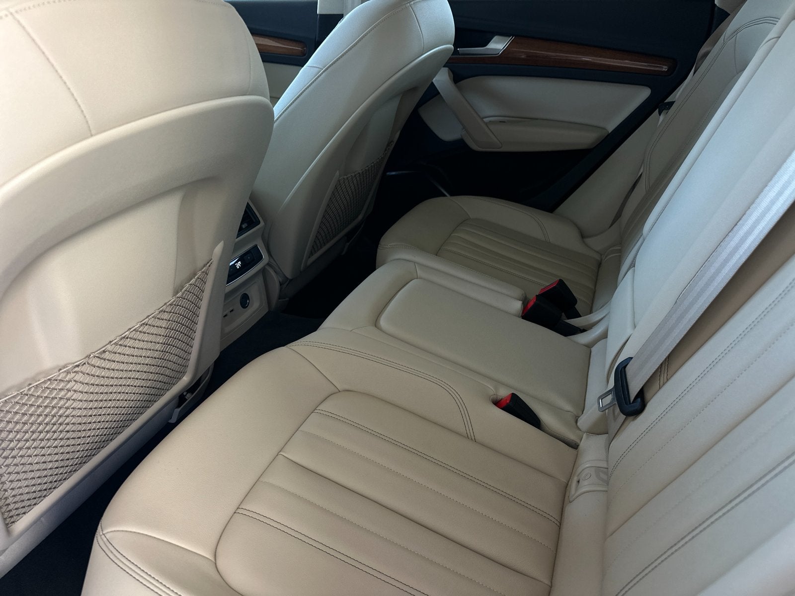 2023 Audi Q5 45 S line Premium quattro