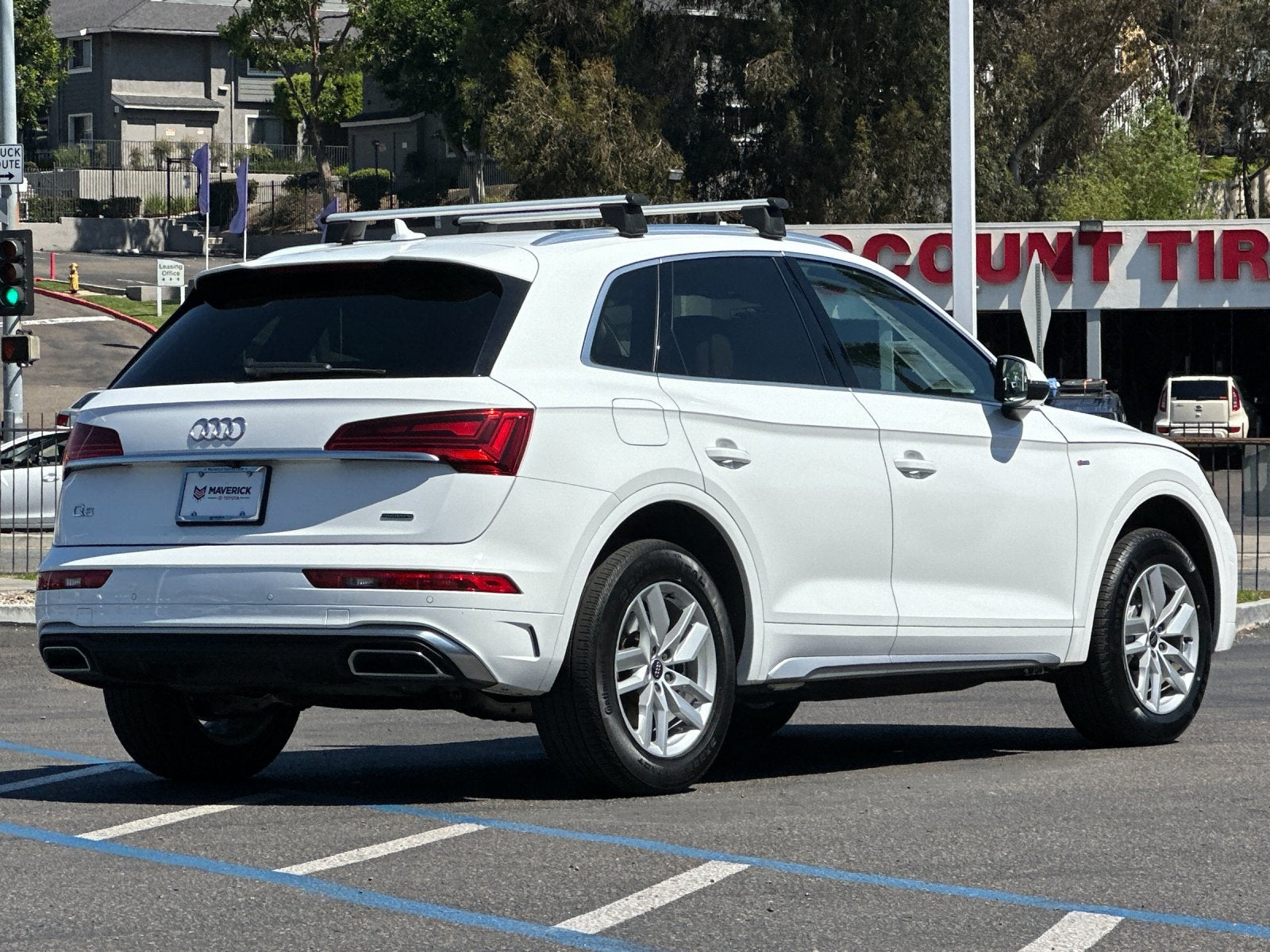 2023 Audi Q5 45 S line Premium quattro