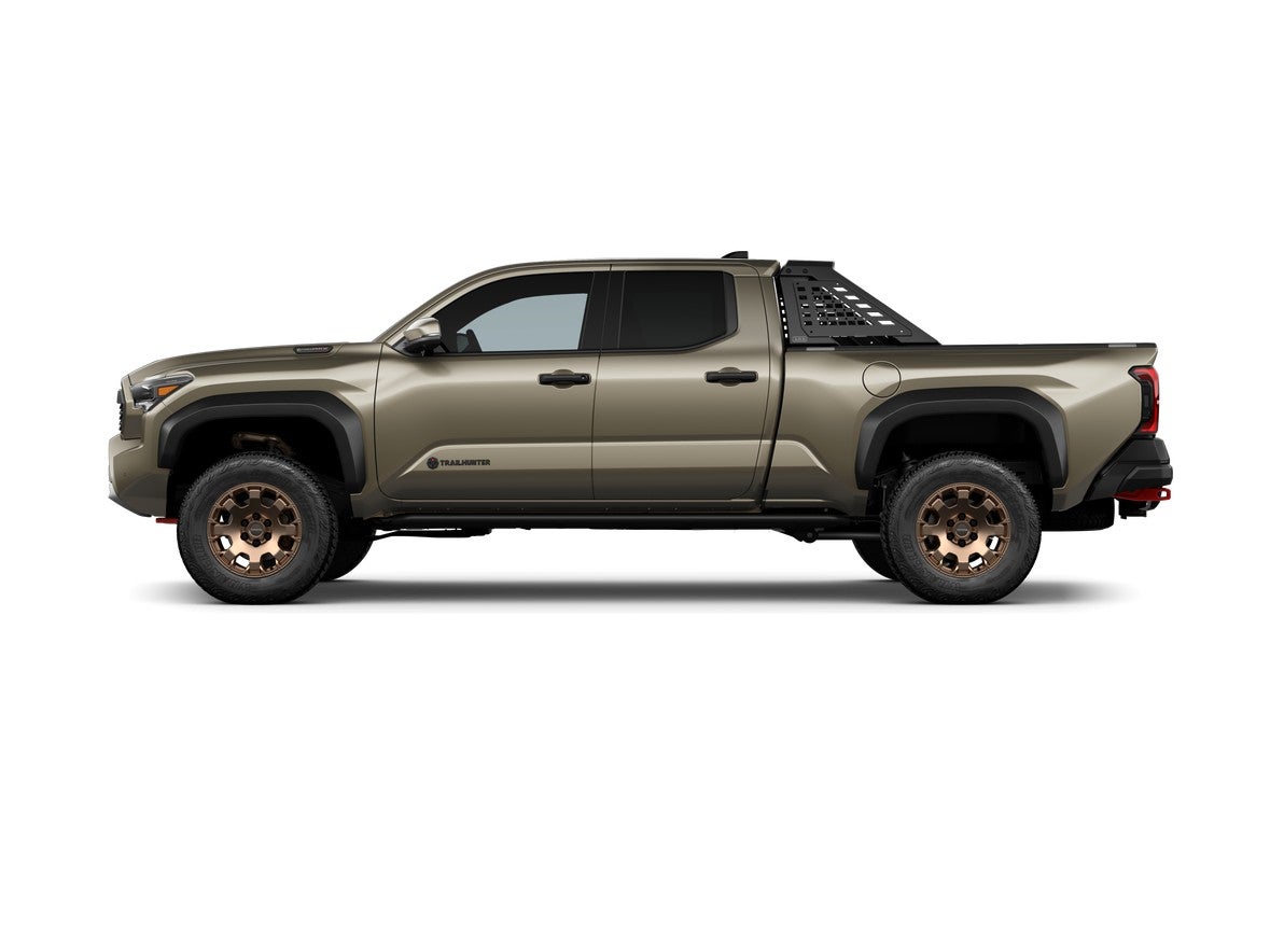 2026 Toyota Tacoma i-FORCE MAX Trailhunter