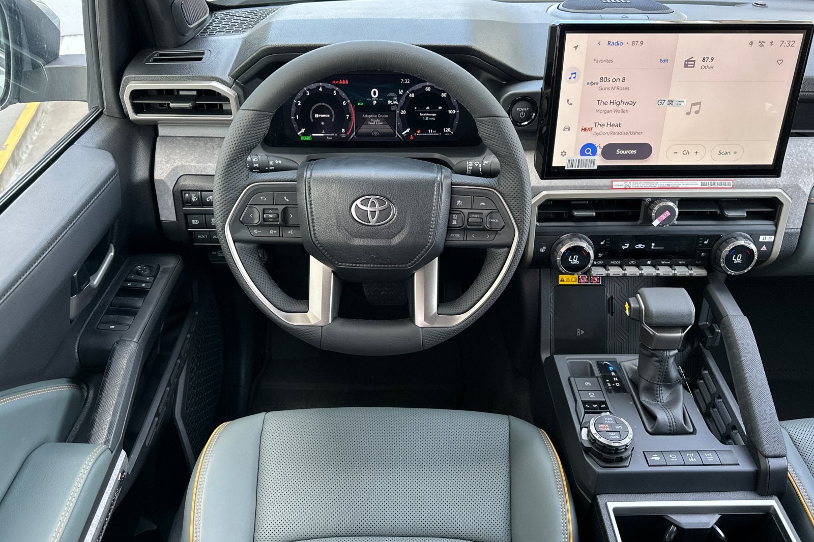 2026 Toyota Tacoma i-FORCE MAX Trailhunter