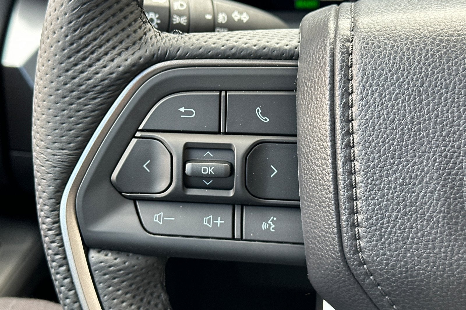 2026 Toyota Tacoma i-FORCE MAX TRD Sport i-FORCE MAX