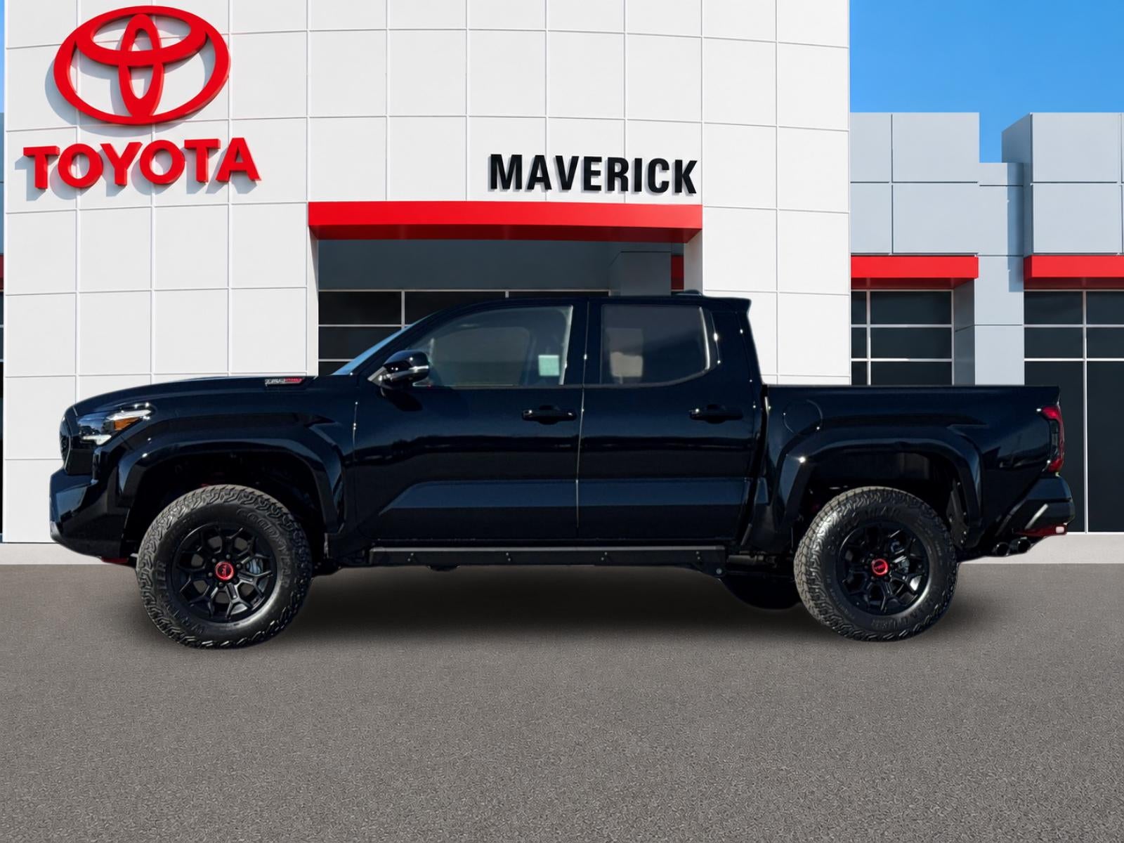 2026 Toyota Tacoma i-FORCE MAX TRD Pro