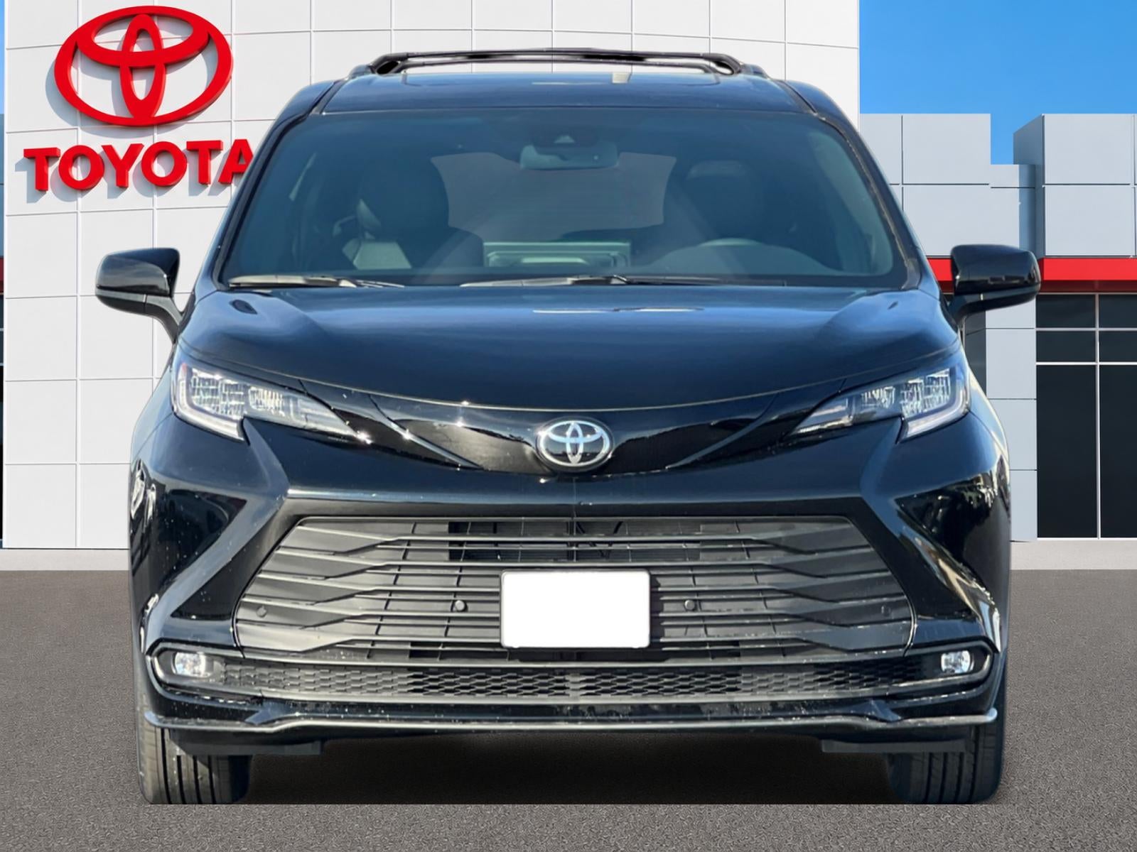 2026 Toyota Sienna Woodland Edition