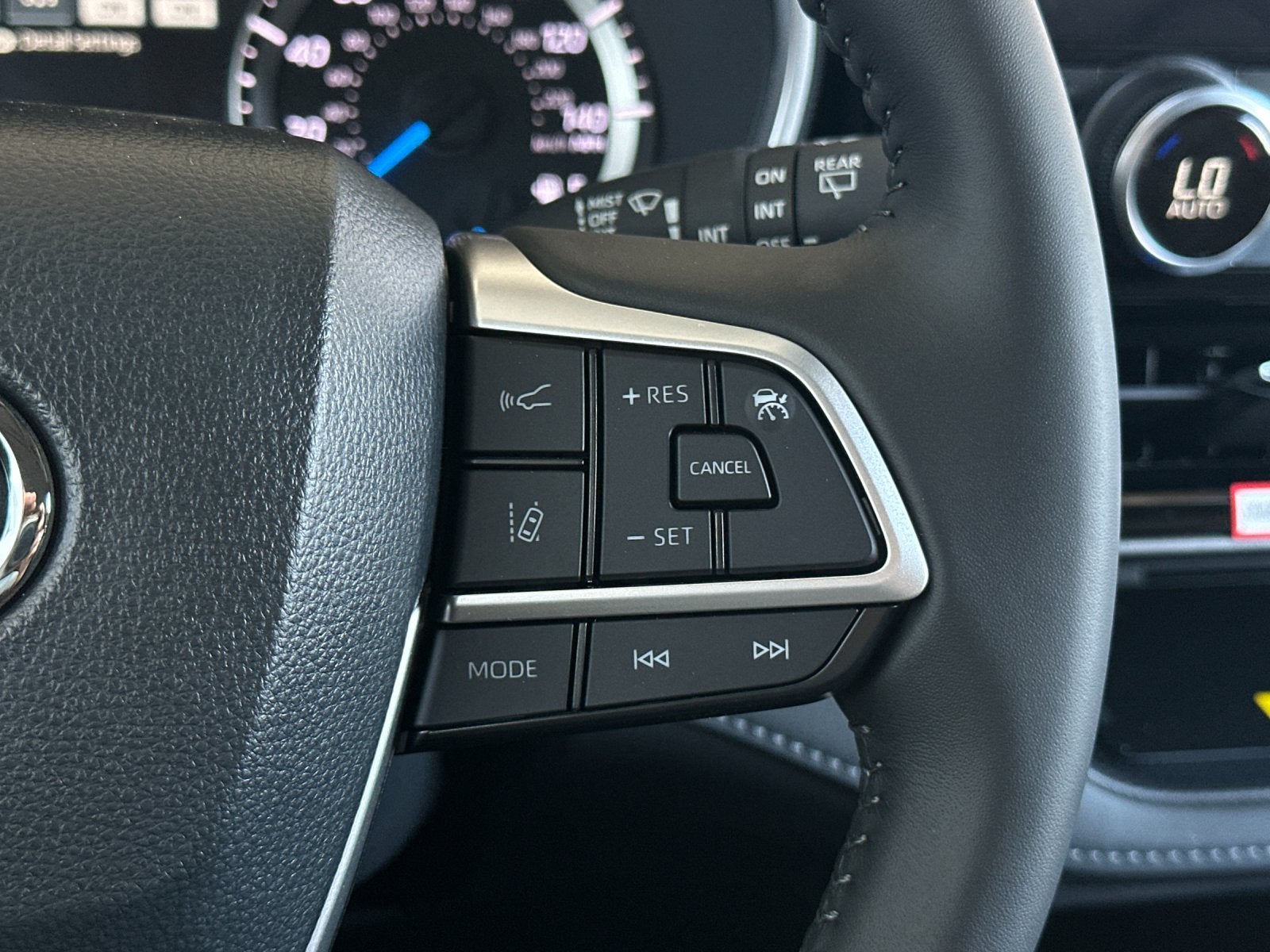 2026 Toyota Highlander Hybrid Hybrid XLE