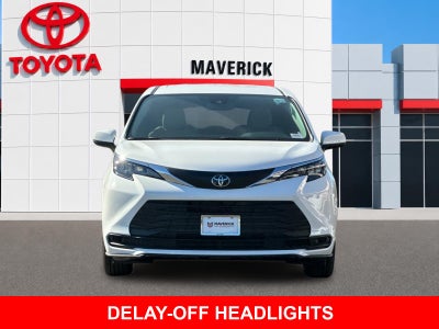 2026 Toyota Sienna LE