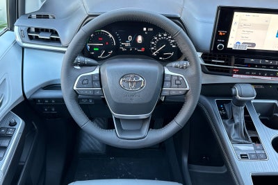 2026 Toyota Sienna XLE