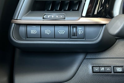 2026 Toyota Toyota Crown Signia XLE
