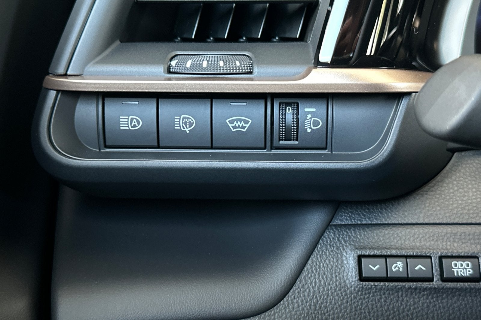 2026 Toyota Toyota Crown Signia XLE
