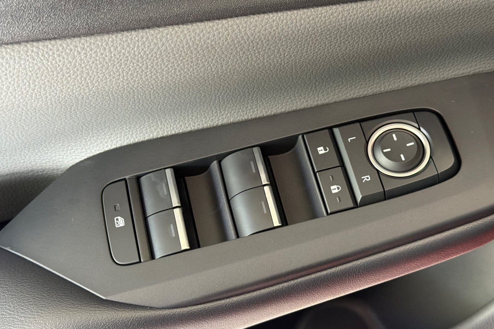 2027 Toyota Prius XLE