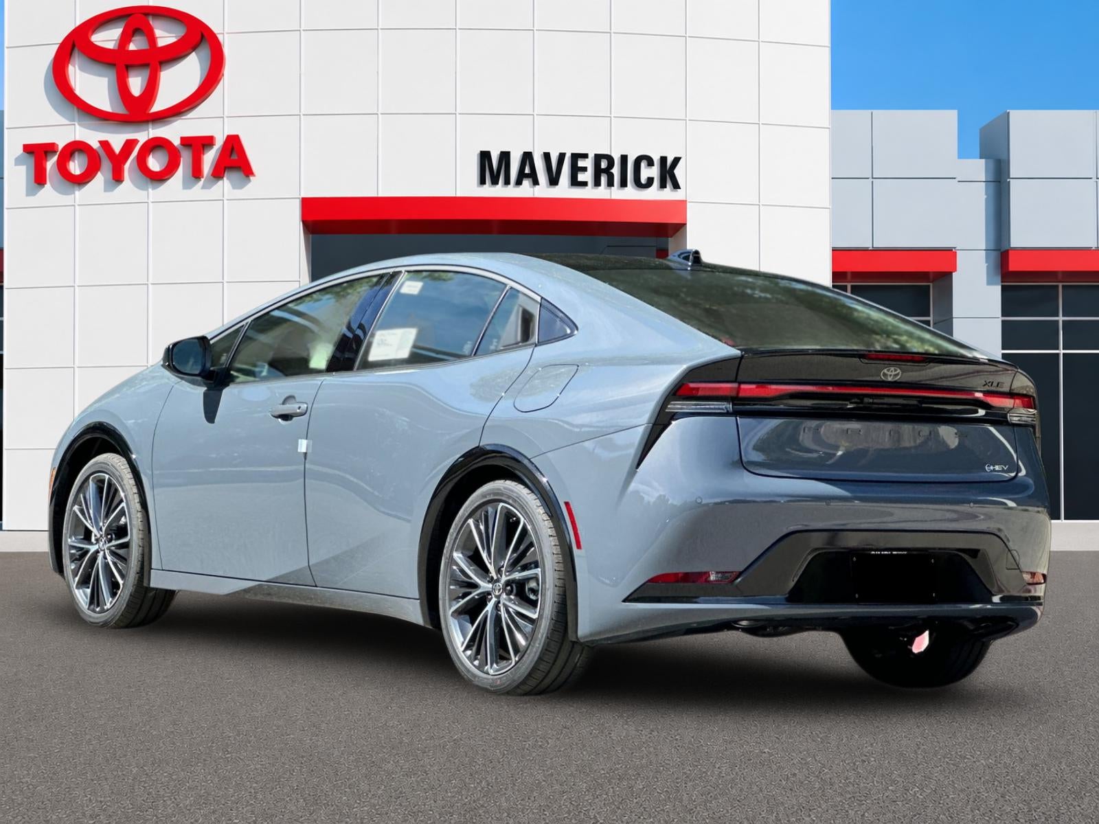 2027 Toyota Prius XLE