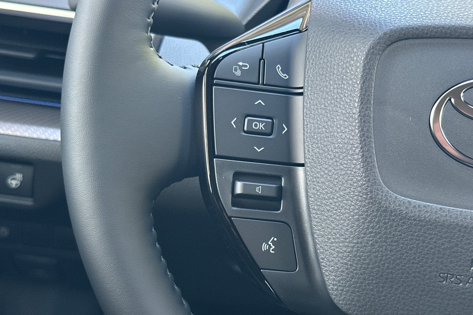 2027 Toyota Prius XLE