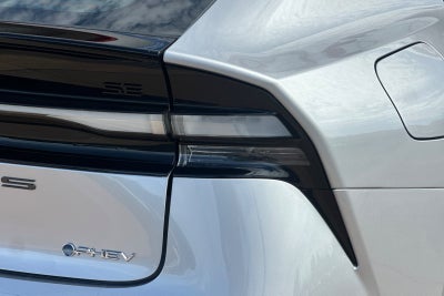 2027 Toyota Prius Plug-in Hybrid SE
