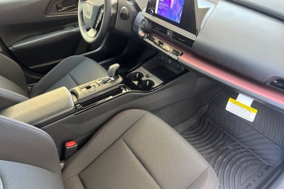 2027 Toyota Prius Plug-in Hybrid SE