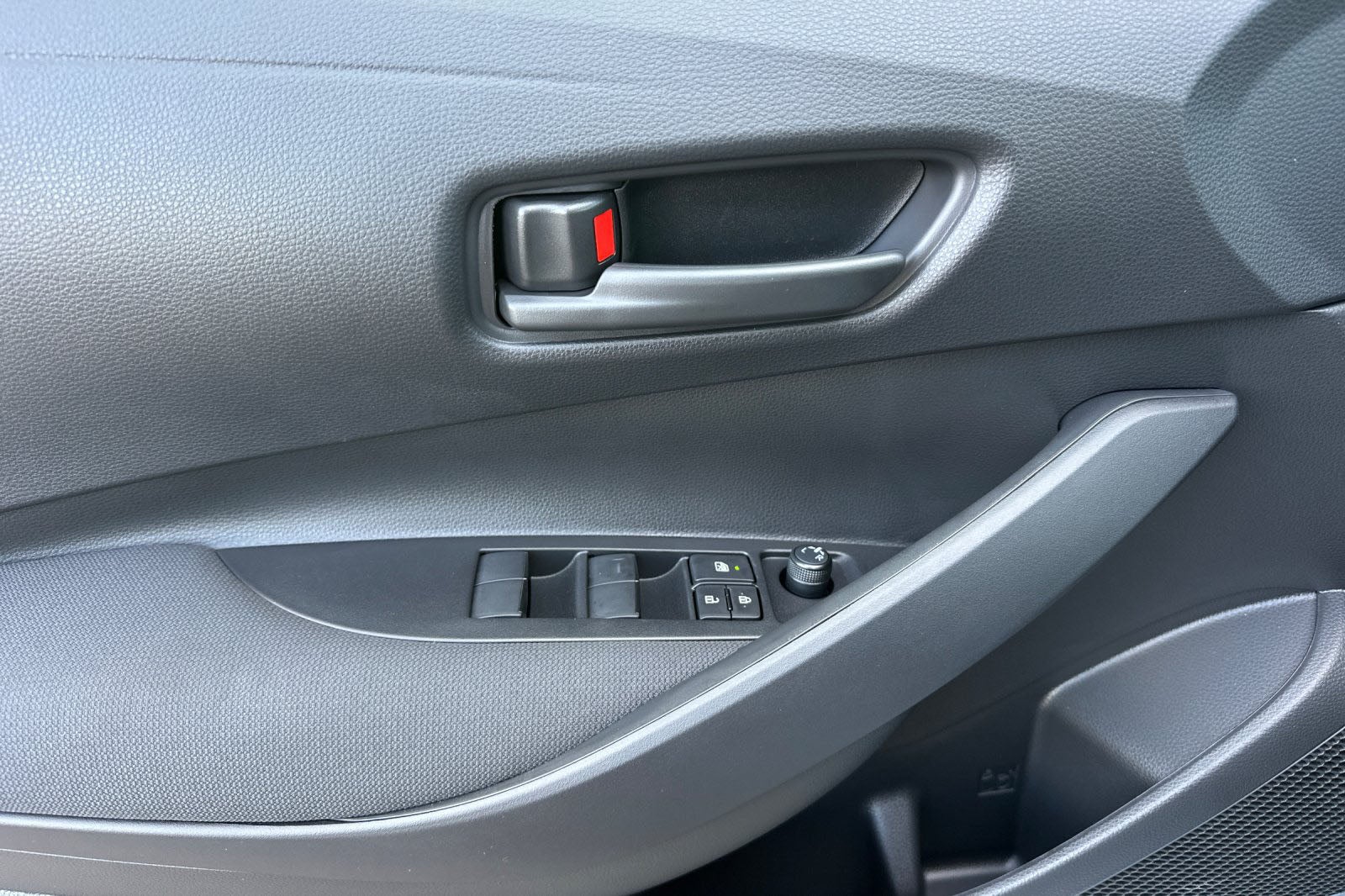 2027 Toyota Corolla LE