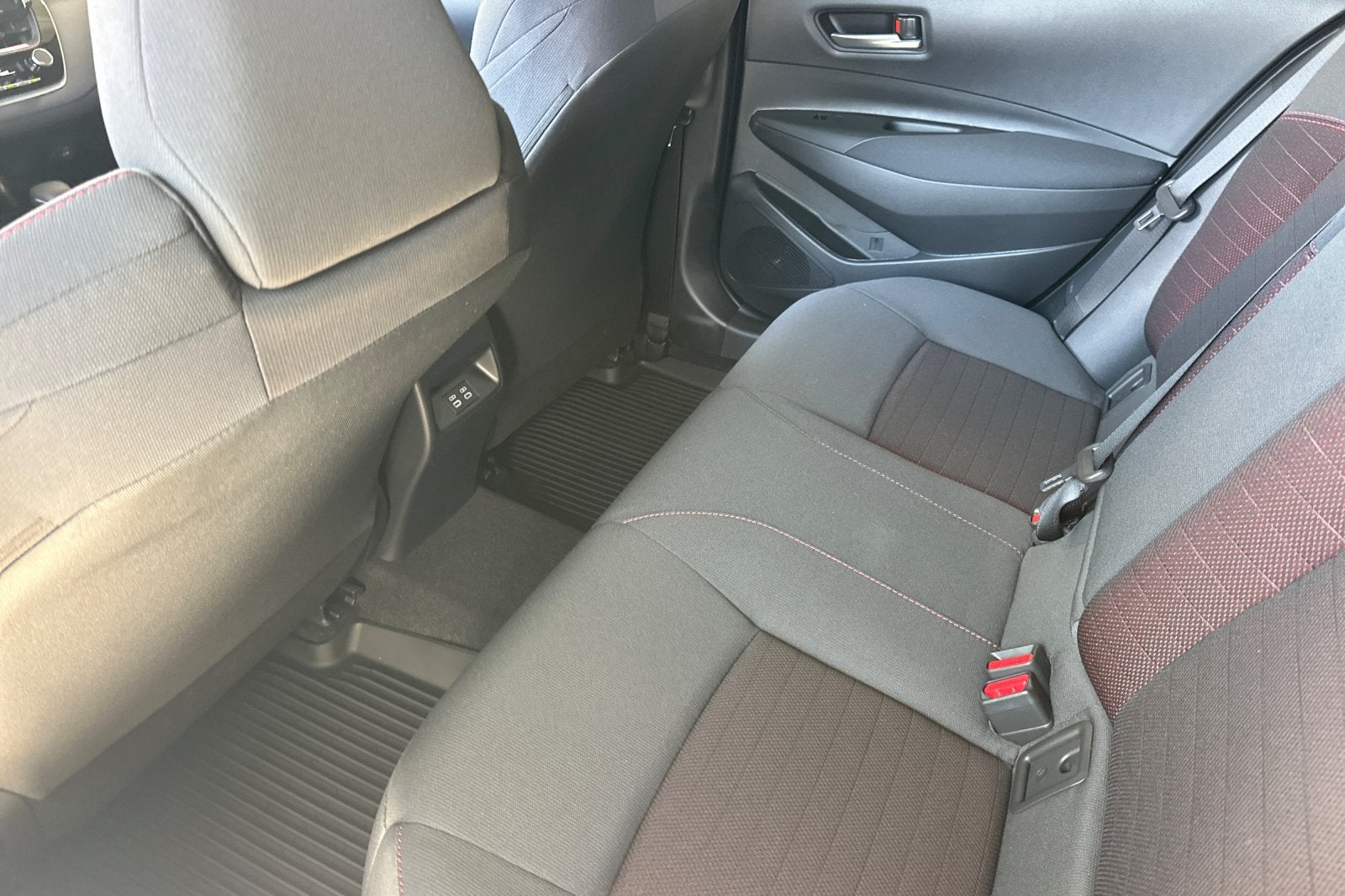 2027 Toyota Corolla SE