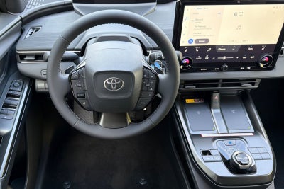2027 Toyota C-HR SE