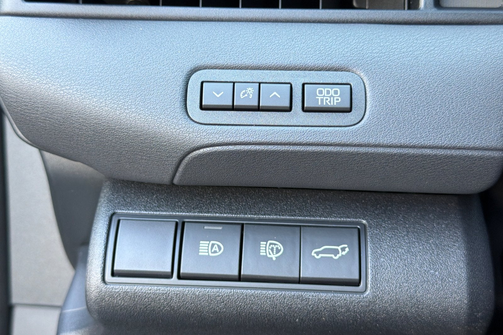 2027 Toyota bZ XLE