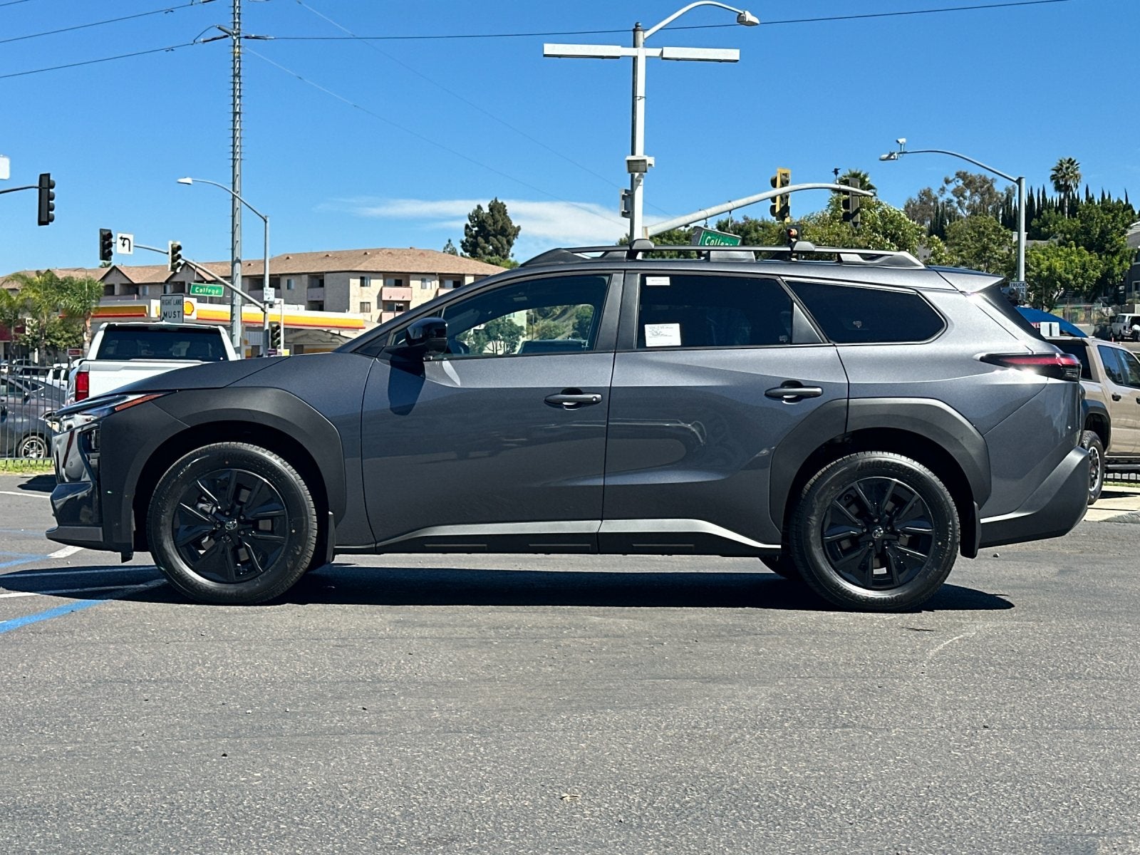2026 Toyota bZ Woodland bZ Woodland Premium