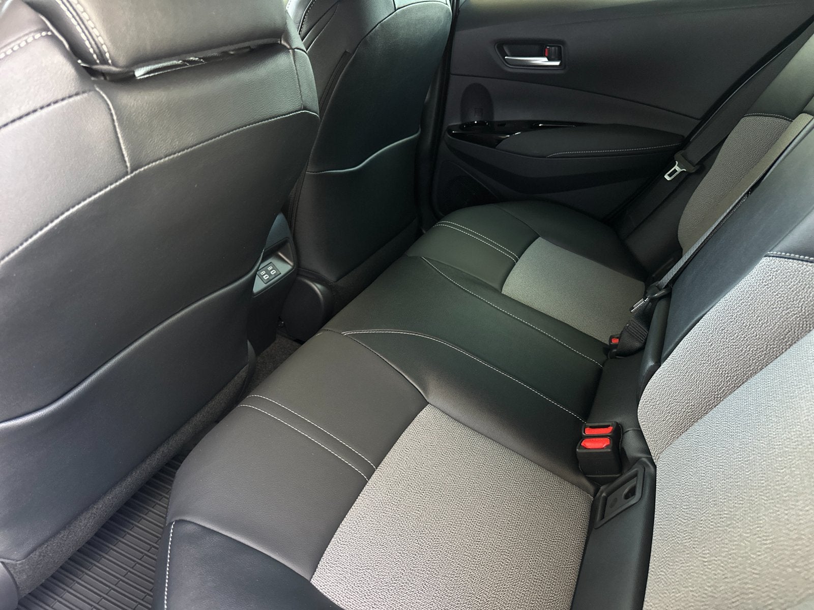 2027 Toyota Corolla Hatchback XSE